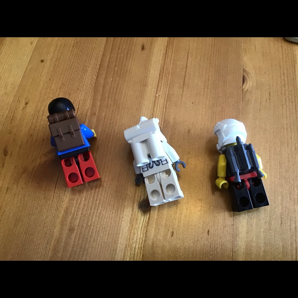 LEGO MINIFIGURES - PROFESSIONS & NEIGHBORHOOD - Picture 7 of 7